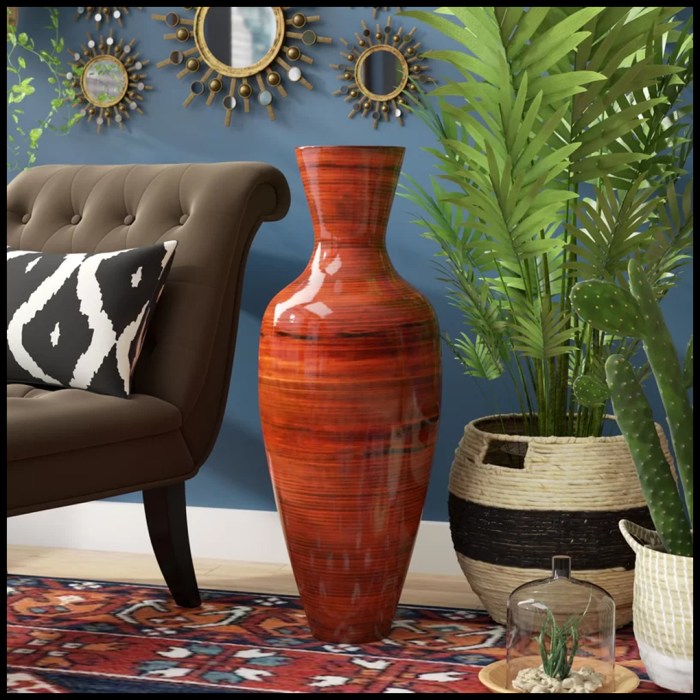 How to decorate living room with floor vase